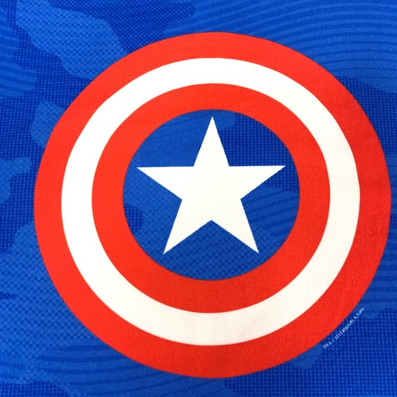 Under Armour Captain America Marvel Fitted HeatGear T-Shirt Youth XL, Camouflage - Picture 2 of 9